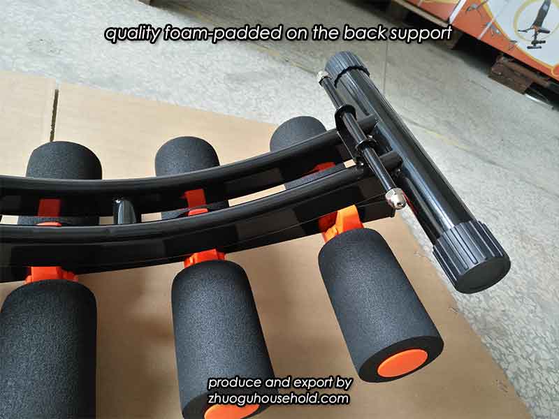 Foam-padded Six Pack Machine ensuring comfy core exercises.